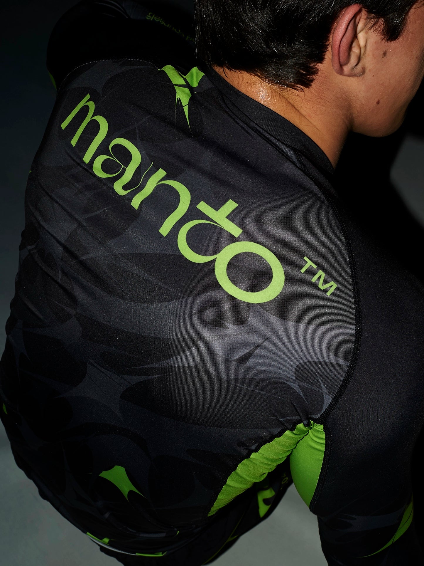 MANTO longarm rashguard TERRA - Schwarz