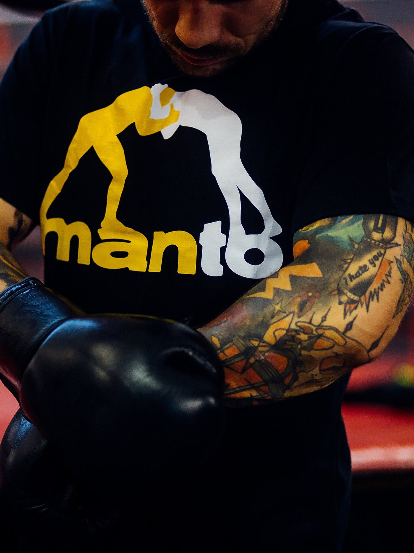 Tričko MANTO LOGO černé